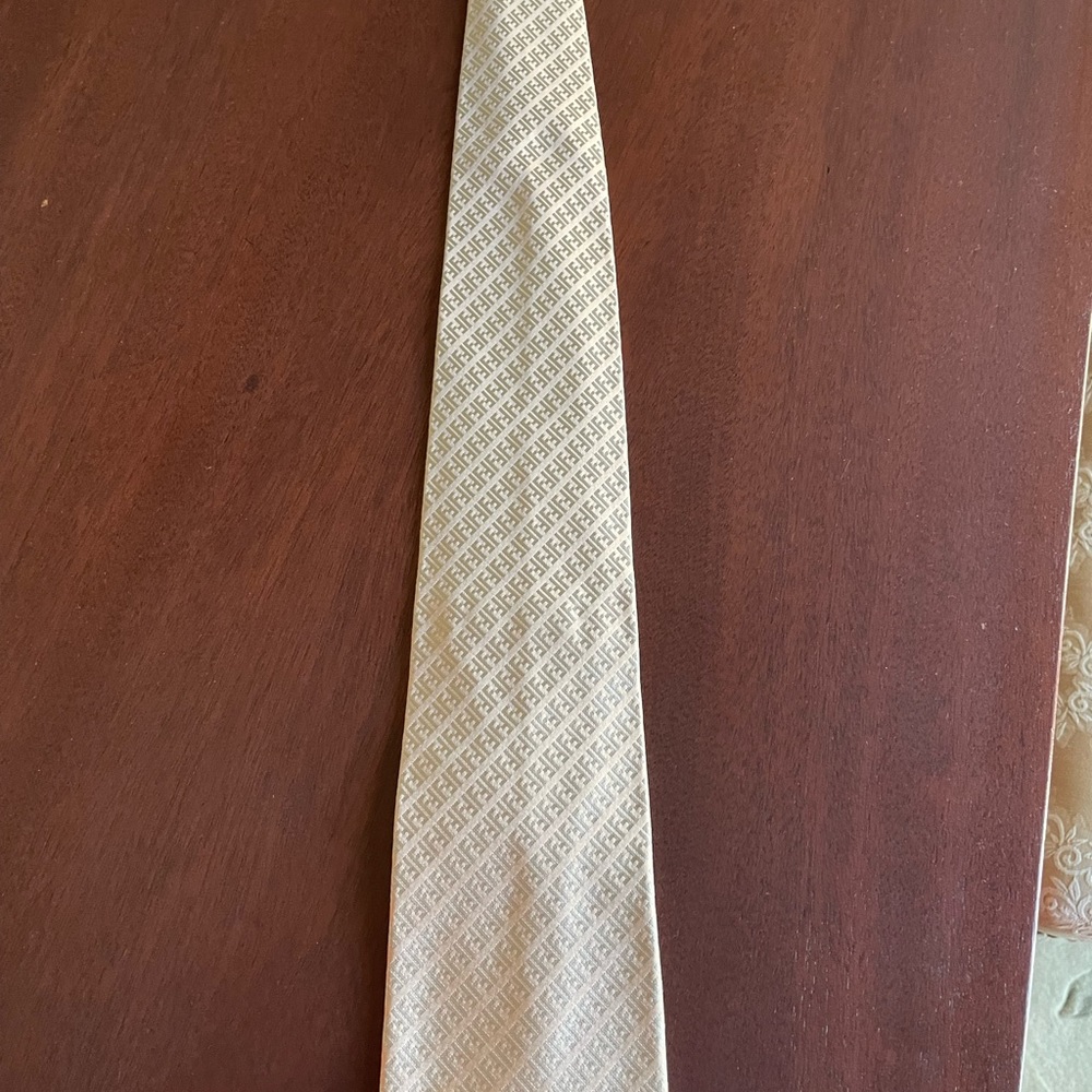 Fendi pink tie